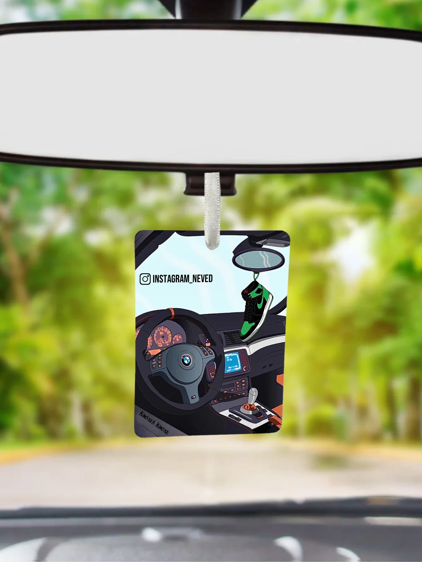 Autóillatosító új