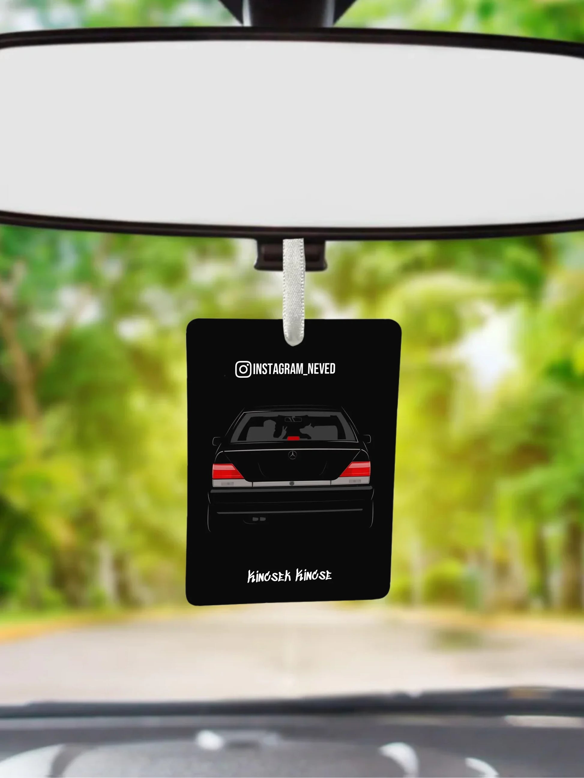 Autóillatosító új