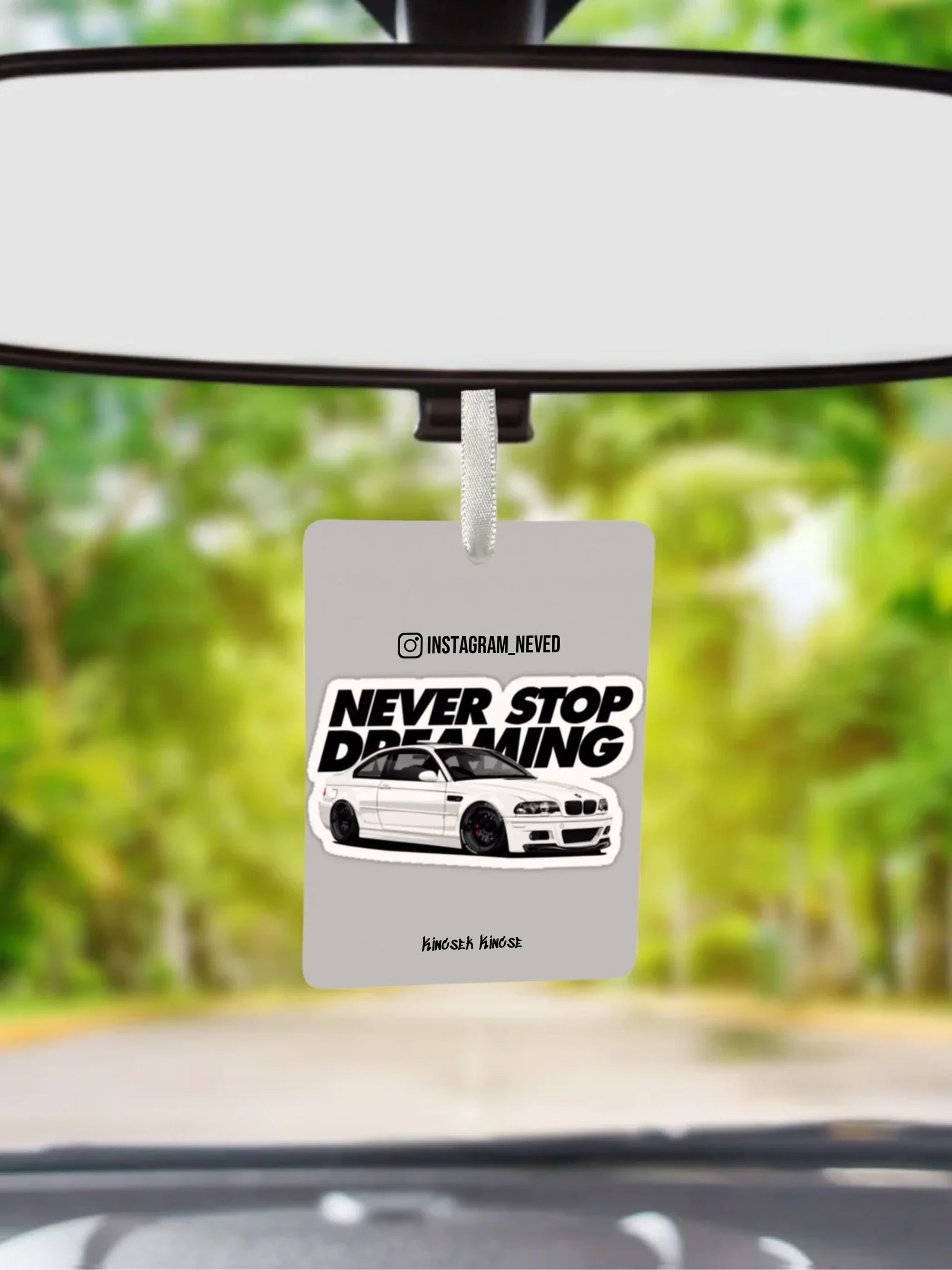 Autóillatosító új