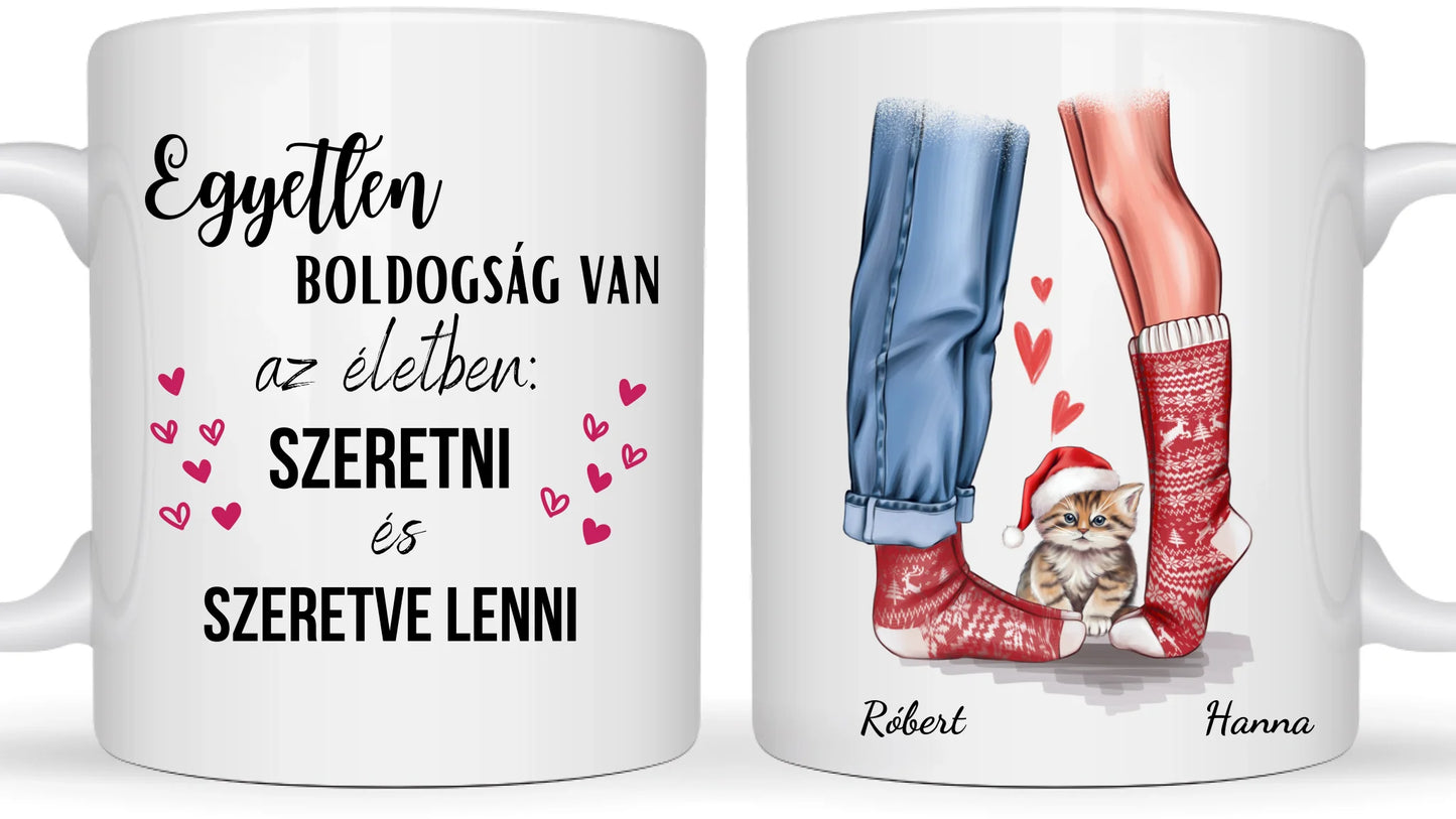 Karácsonyi pár zokniban cuki cicával - Egyedi személyre szabható bögre