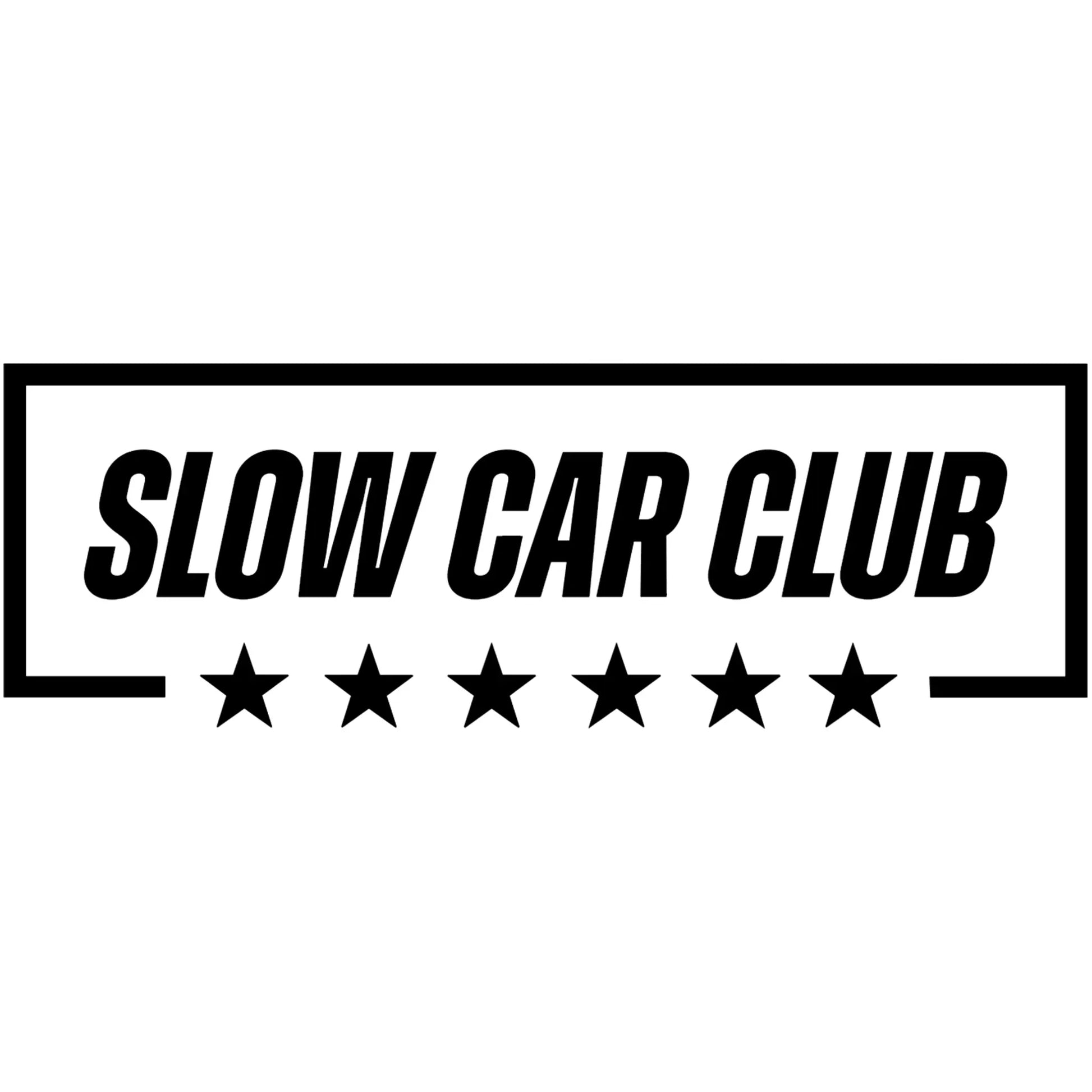 Slow Car Club matrica főkép, fekete színben, fehér alapon.